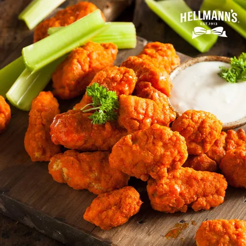 Vista 5 de Hellmann's Classics - Jarra de aderezo de ensalada de queso azul, sin gluten, sin sabores artificiales ni jarabe de maíz de alta fructosa