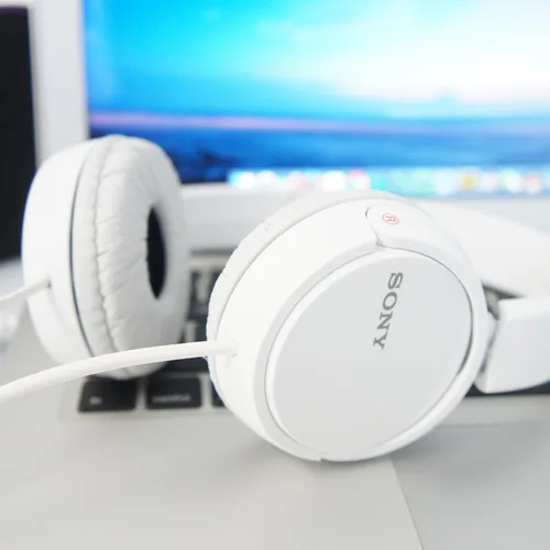 Vista 3 de Sony Over On Ear - Auriculares portátiles estéreo con graves extra para Apple iPhone iPod/Samsung Galaxy / reproductor de mp3/conector de 0.138 in